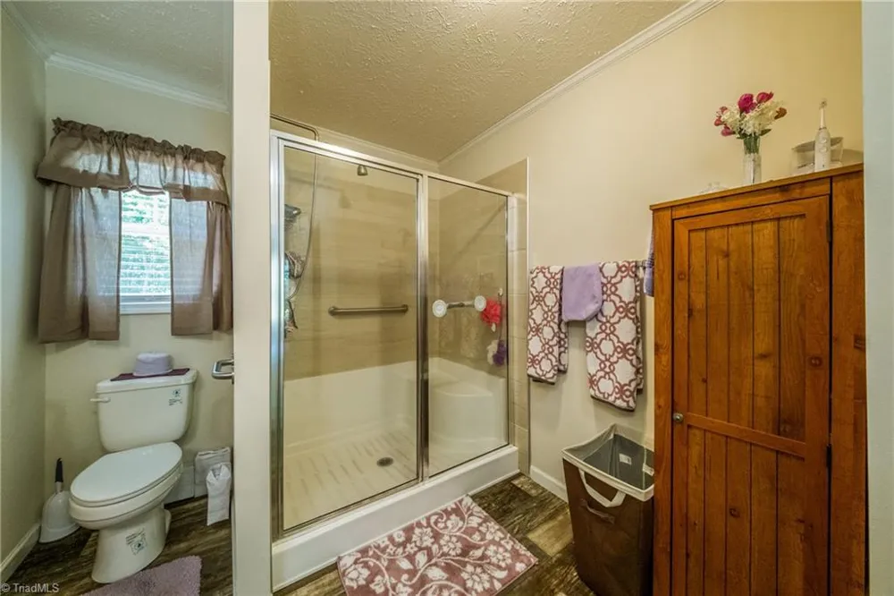 8955 Dennis Road Germanton, NC 27019