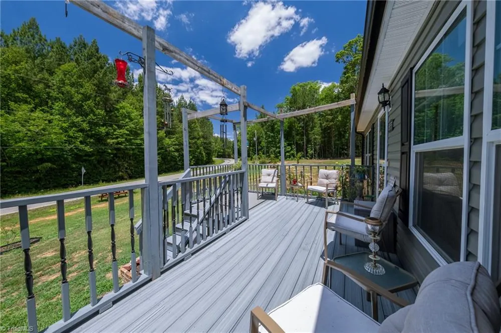 8955 Dennis Road Germanton, NC 27019