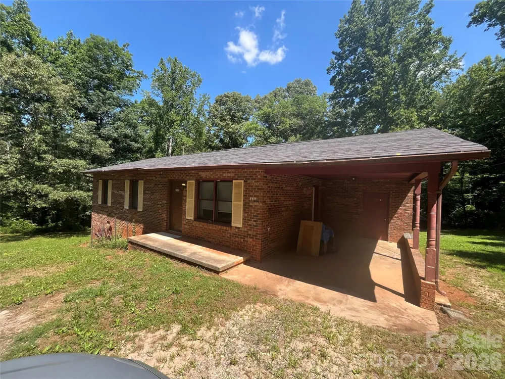 2919 Shell Avenue Valdese, NC 28690