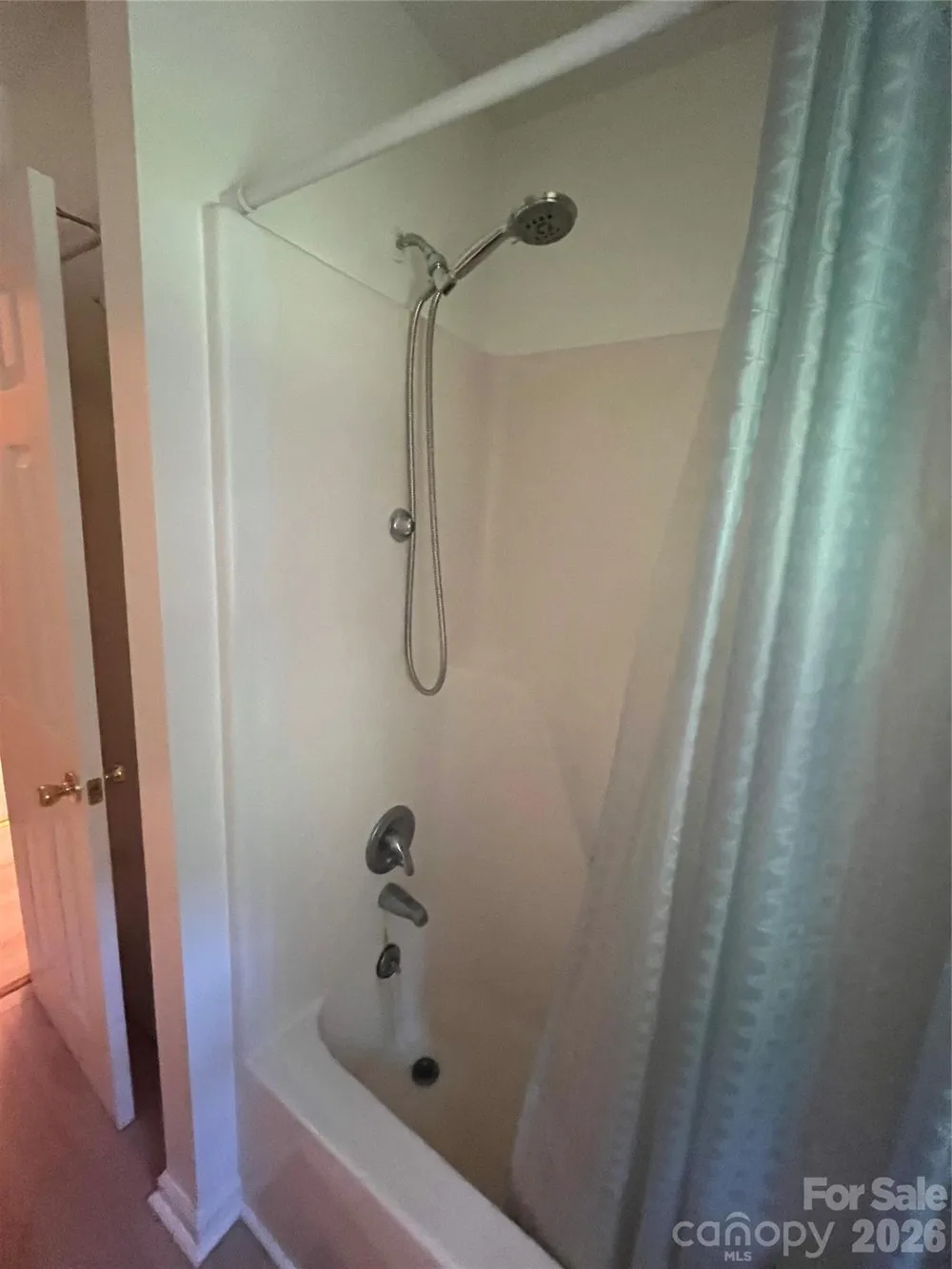 2919 Shell Avenue Valdese, NC 28690