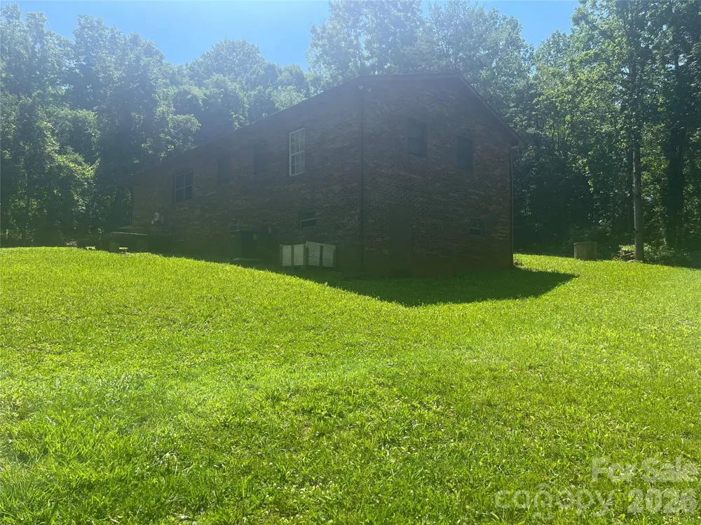2919 Shell Avenue Valdese, NC 28690