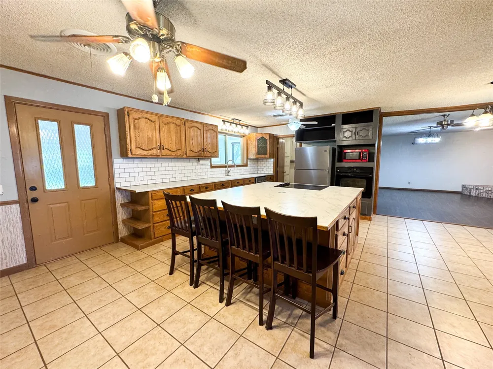 103 5th Street Rule, TX 79547