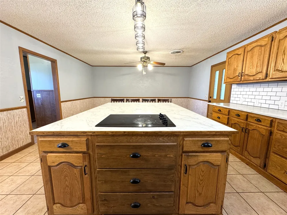 103 5th Street Rule, TX 79547