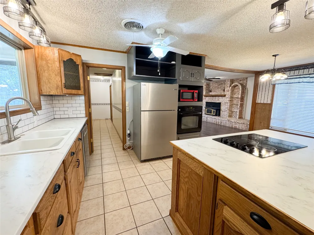 103 5th Street Rule, TX 79547