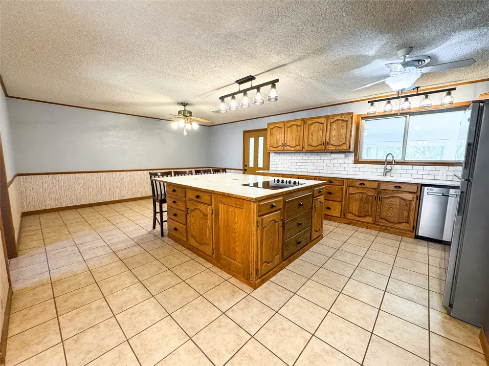 103 5th Street Rule, TX 79547