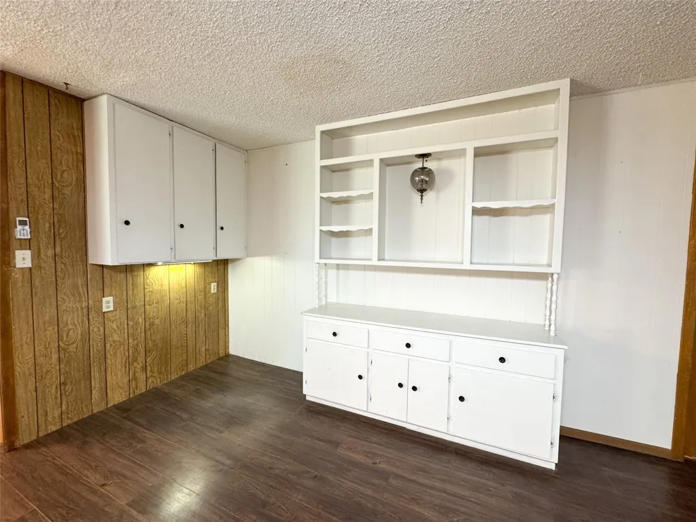 103 5th Street Rule, TX 79547