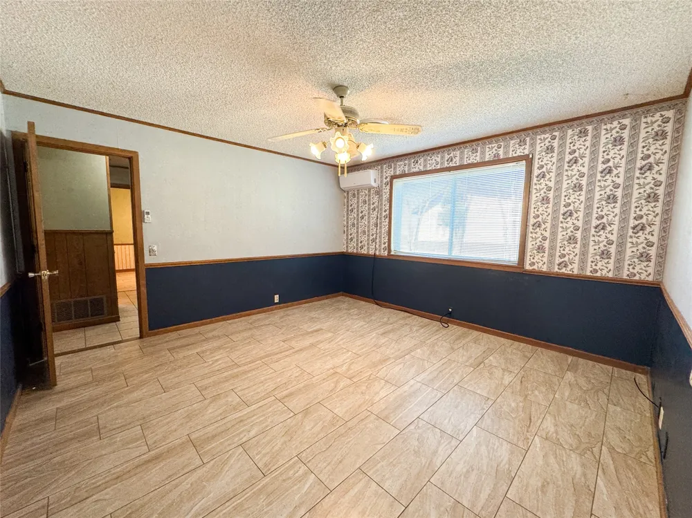 103 5th Street Rule, TX 79547