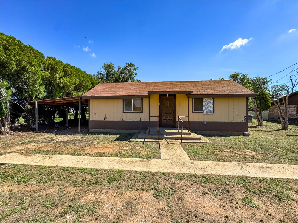 103 5th Street Rule, TX 79547