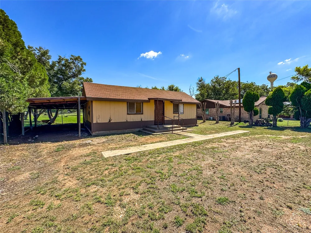 103 5th Street Rule, TX 79547