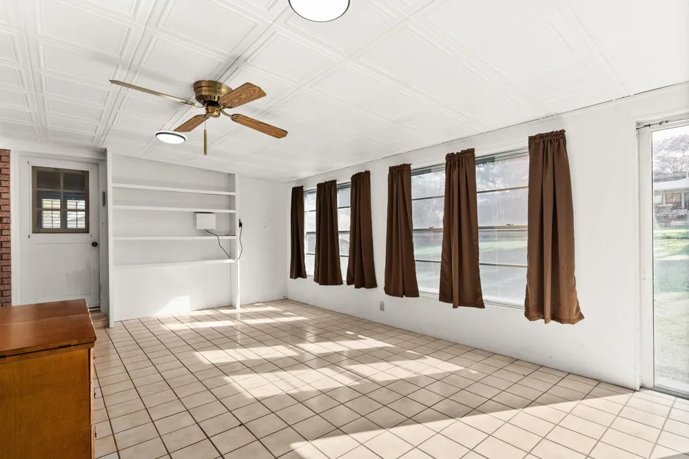 708 W North Avenue Lampasas, TX 76550