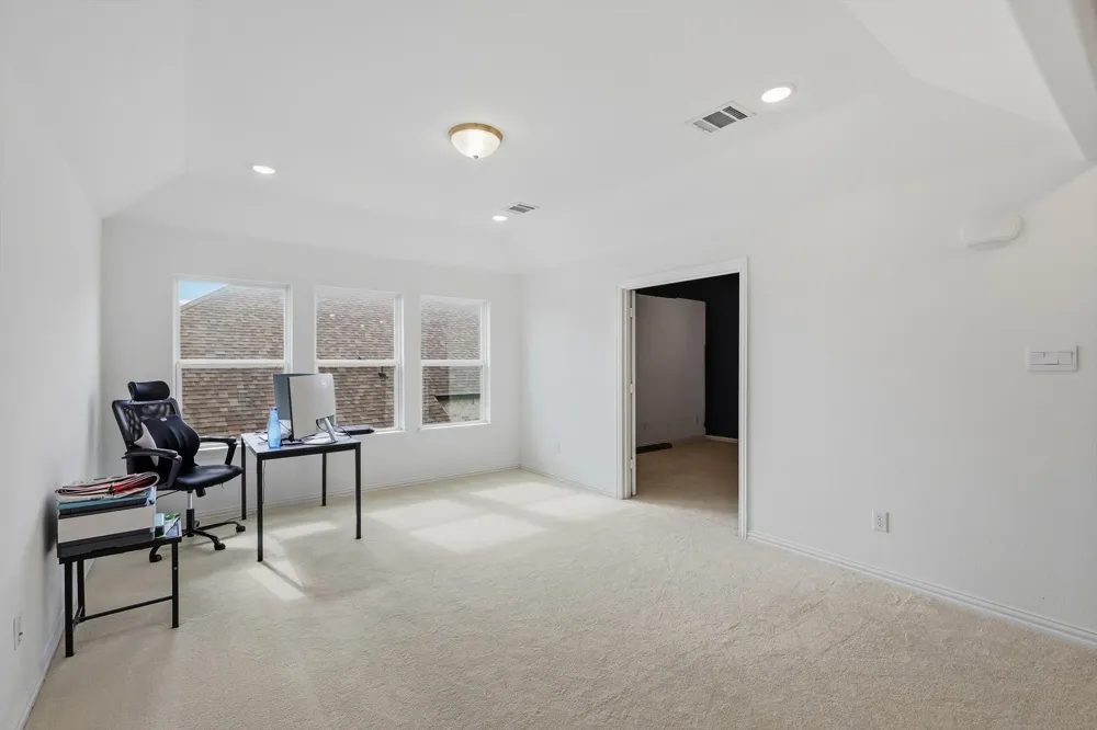 2188 Cloverfern Way Haslet, TX 76052