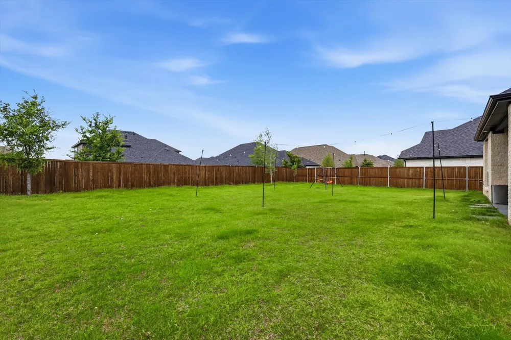 2188 Cloverfern Way Haslet, TX 76052