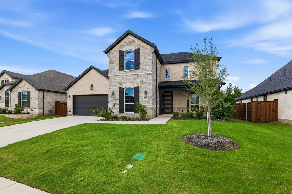2188 Cloverfern Way Haslet, TX 76052