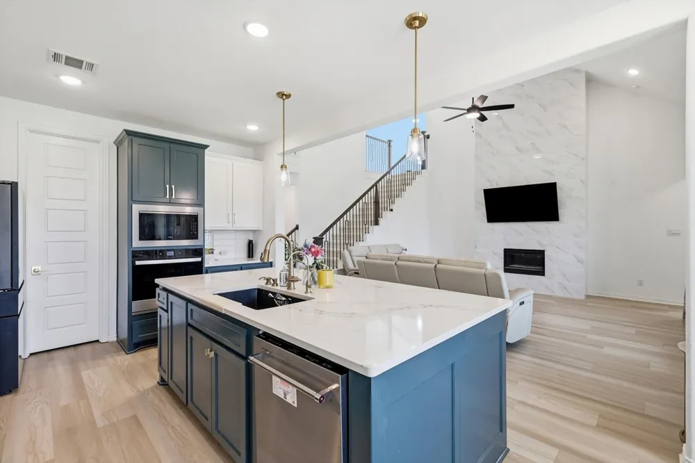 2188 Cloverfern Way Haslet, TX 76052