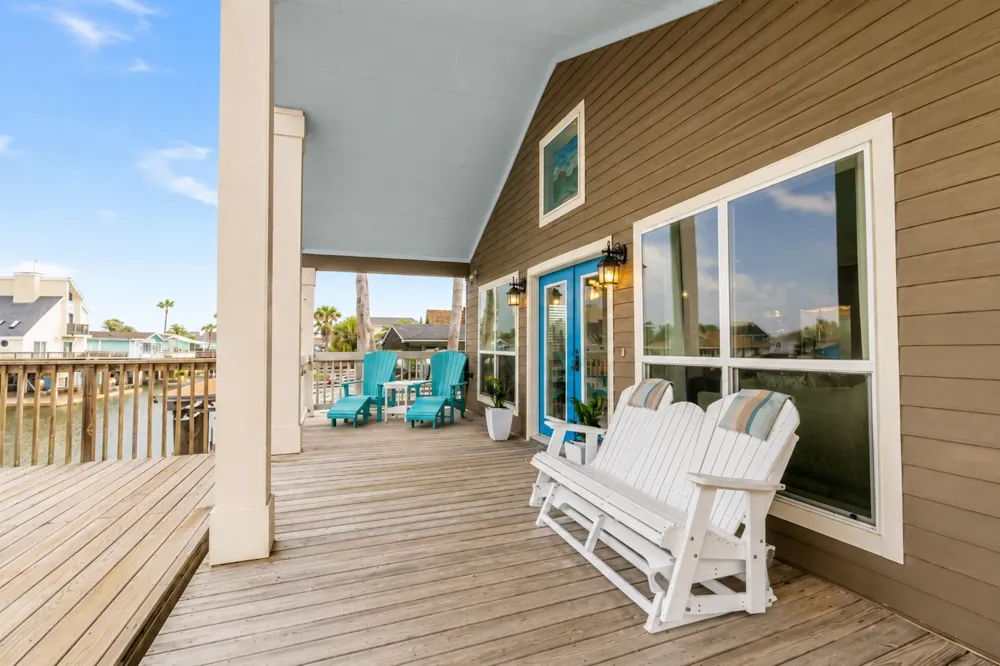 16602 Bahama Way Jamaica Beach, TX 77554