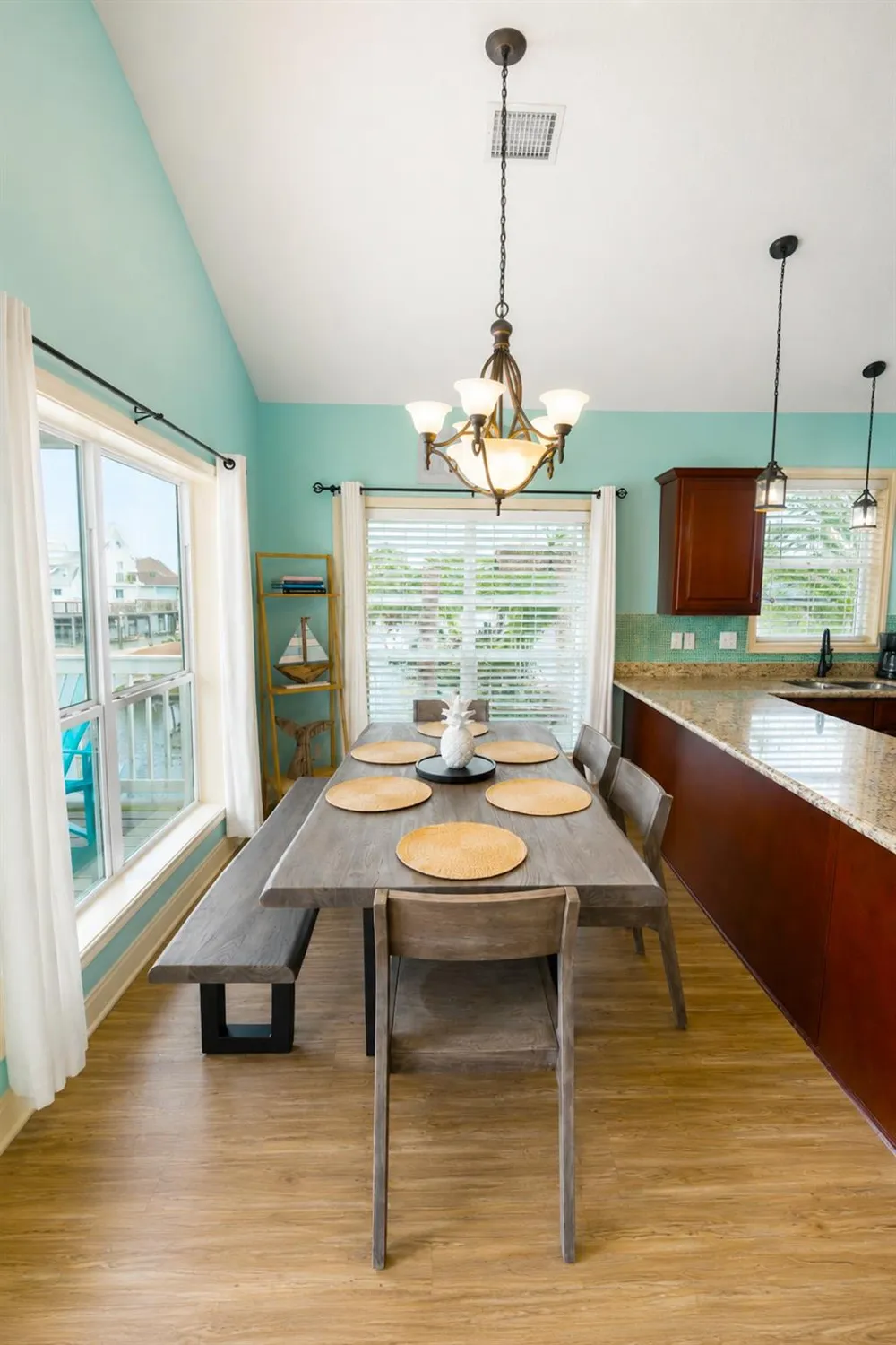16602 Bahama Way Jamaica Beach, TX 77554