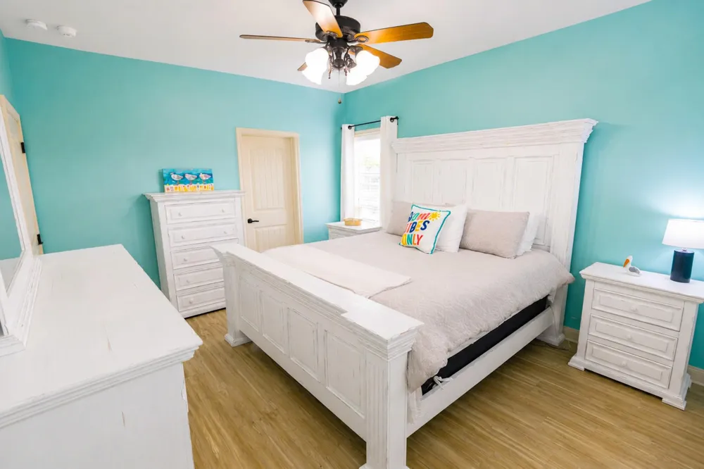16602 Bahama Way Jamaica Beach, TX 77554