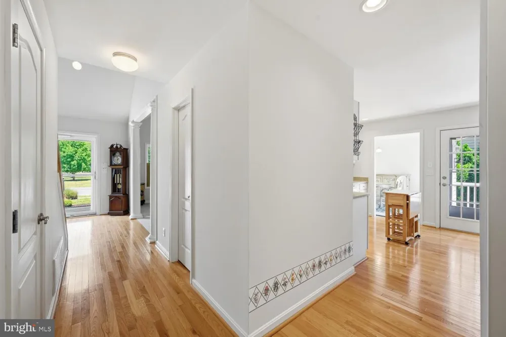 29152 HOLLY ROAD Easton, MD 21601