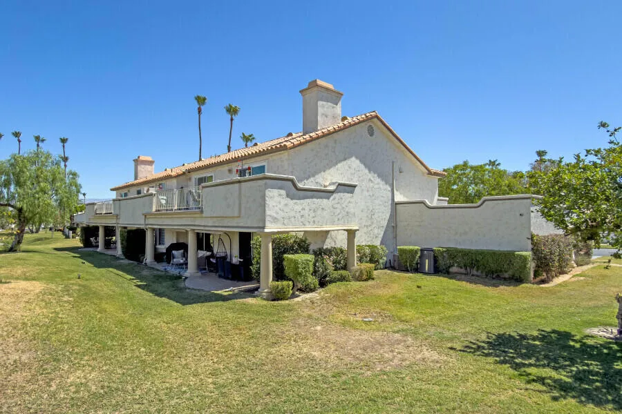 191 Desert Falls Drive E Palm Desert, CA 92211