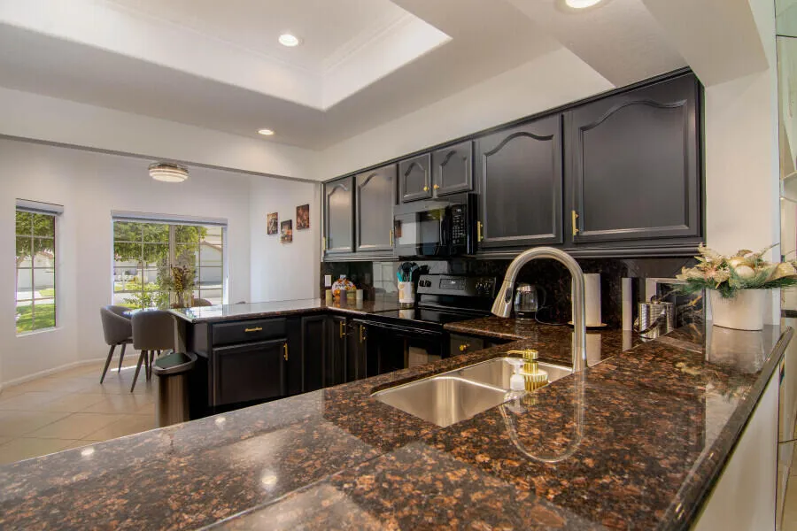 191 Desert Falls Drive E Palm Desert, CA 92211