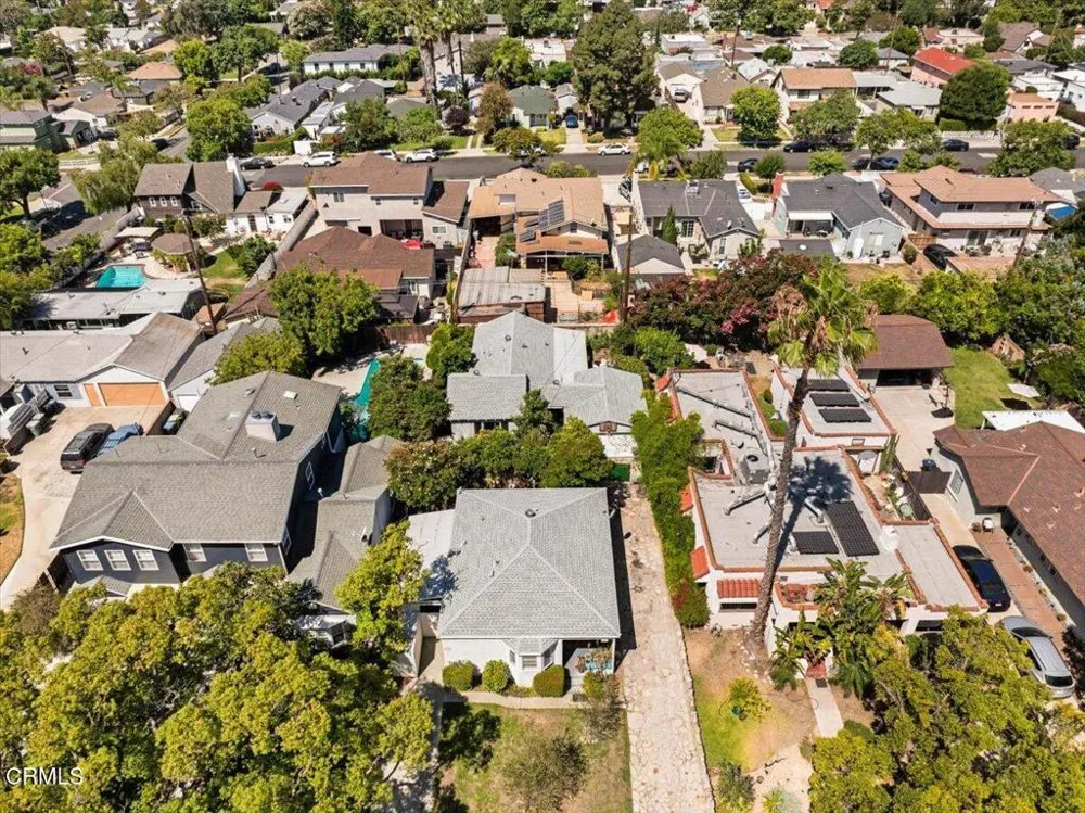 815 Kenwood Street Burbank, CA 91505
