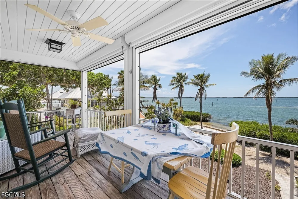 Useppa Island #Unit B Useppa Island, FL 33921