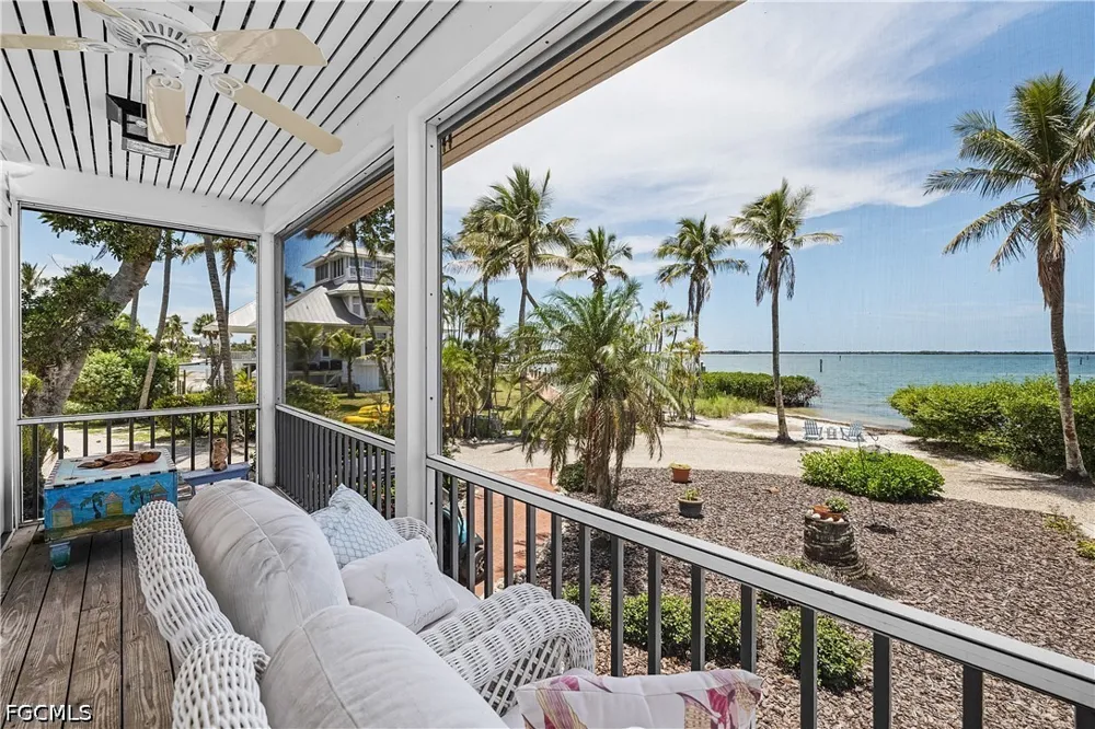 Useppa Island #Unit B Useppa Island, FL 33921