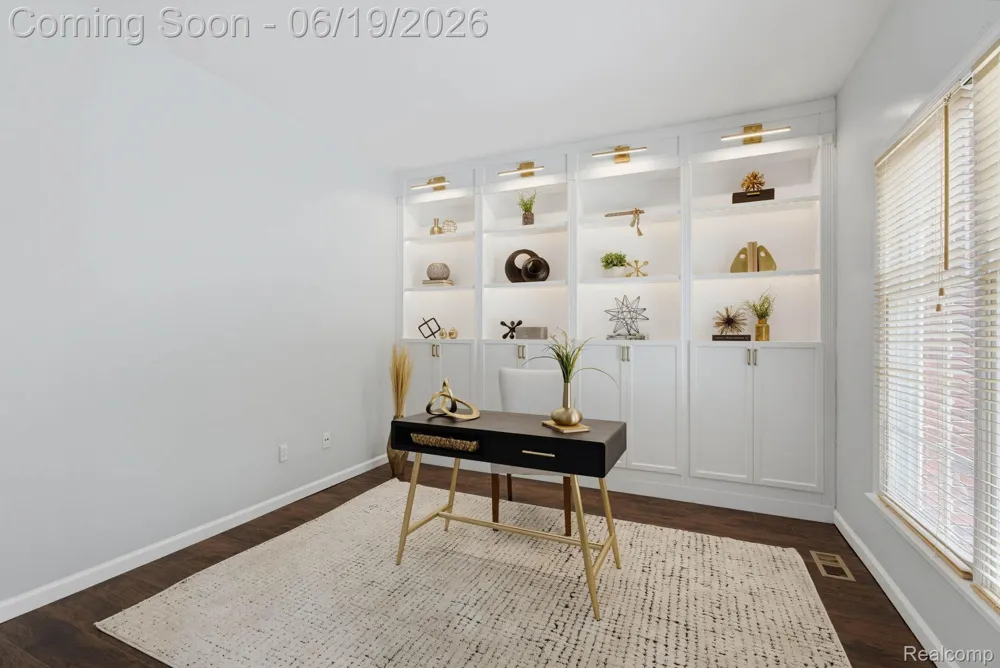 25035 Samoset Court Novi City, MI 48374