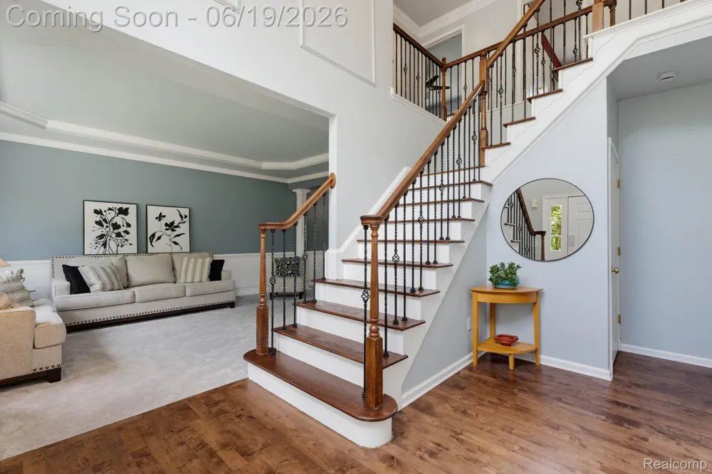 25035 Samoset Court Novi City, MI 48374