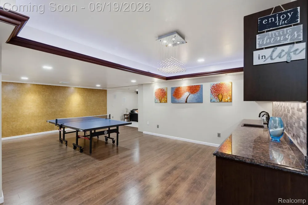 25035 Samoset Court Novi City, MI 48374
