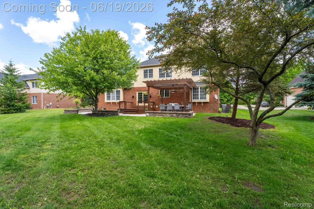 25035 Samoset Court Novi City, MI 48374