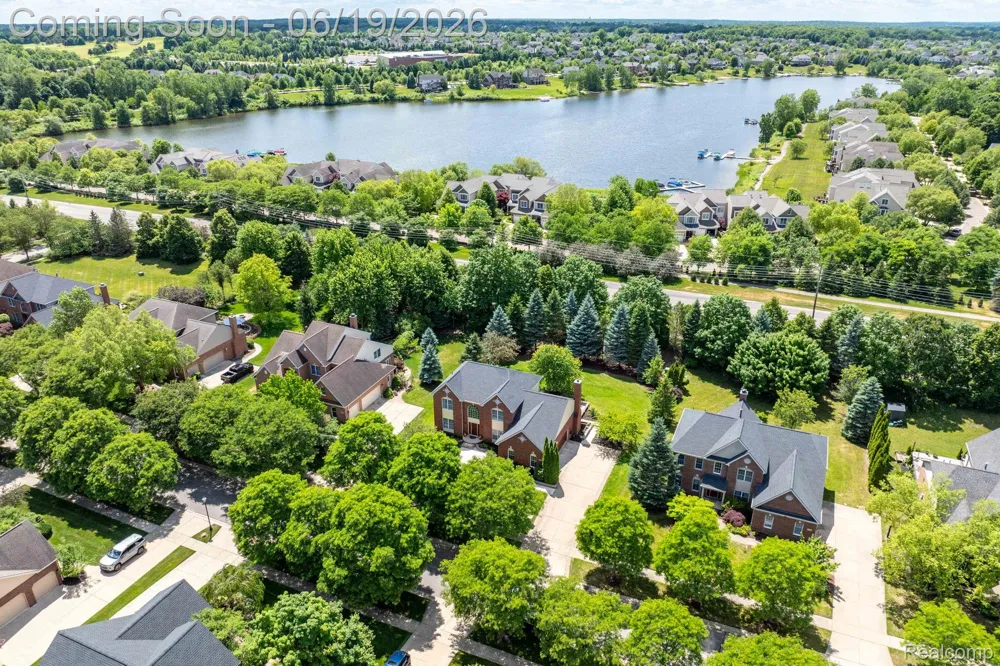 25035 Samoset Court Novi City, MI 48374