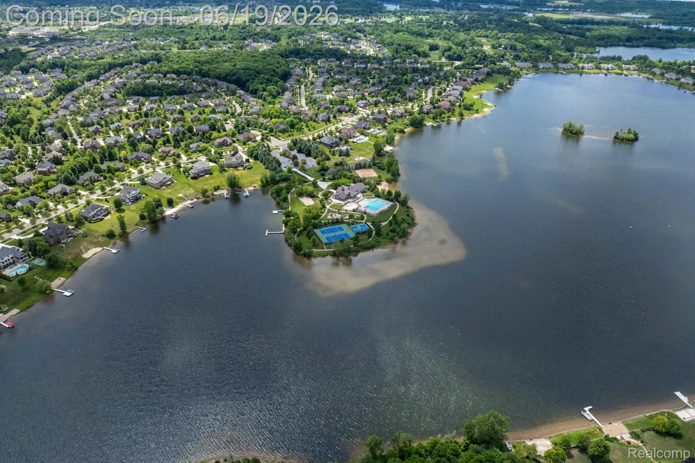 25035 Samoset Court Novi City, MI 48374