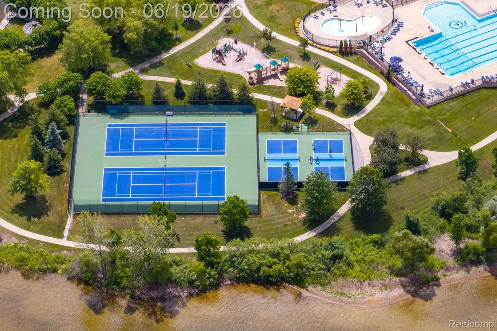 25035 Samoset Court Novi City, MI 48374