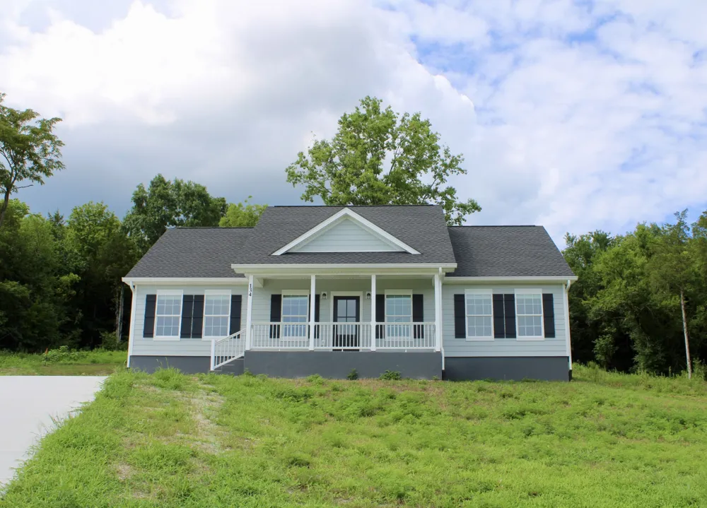 134 Alice Preston Loop Gordonsville, TN 38563