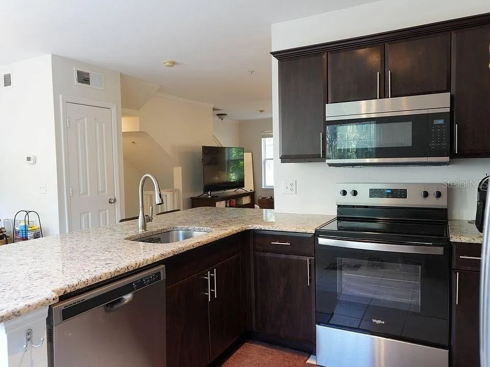 1004 WATERSIDE DRIVE #1004 Celebration, FL 34747