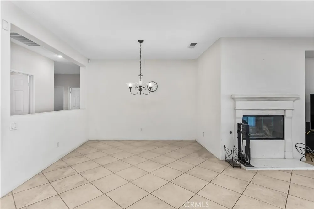 16796 Colt Way Moreno Valley, CA 92555
