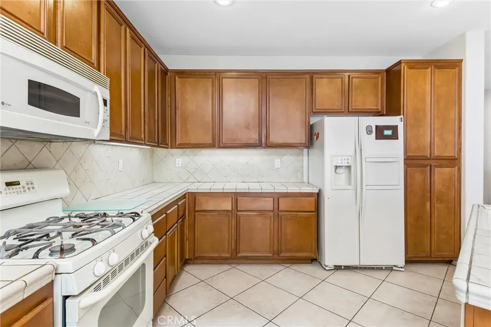 16796 Colt Way Moreno Valley, CA 92555