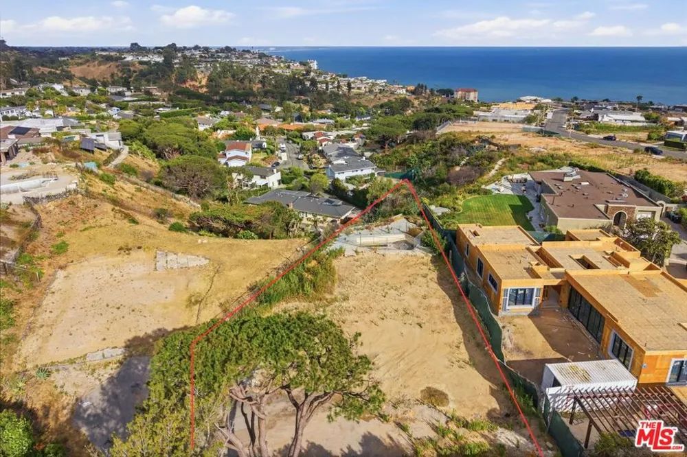 3442 Cloudcroft Drive Malibu, CA 90265