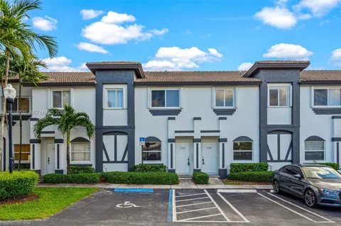2306 SE 23rd Ter #2306