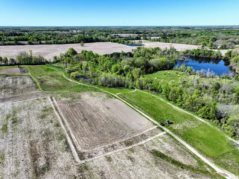 2189 W Vermontville Highway Chester Township, MI 48813