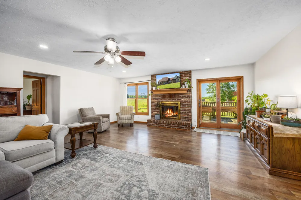 2189 W Vermontville Highway Chester Township, MI 48813