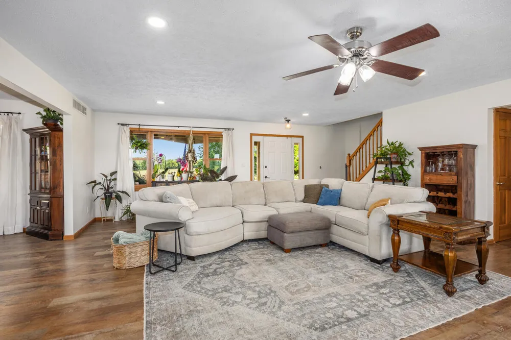 2189 W Vermontville Highway Chester Township, MI 48813