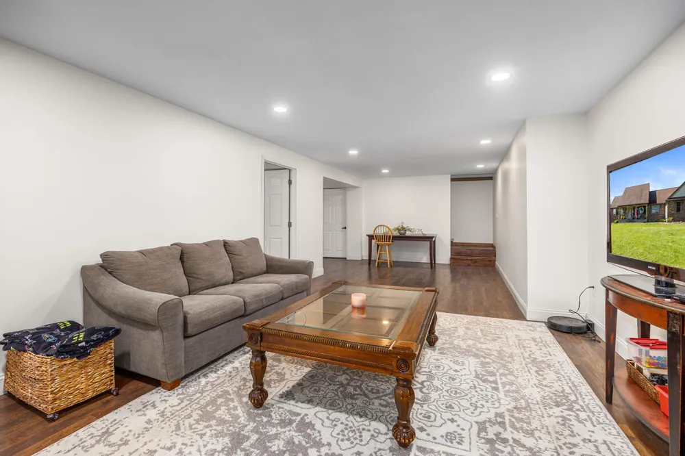 2189 W Vermontville Highway Chester Township, MI 48813