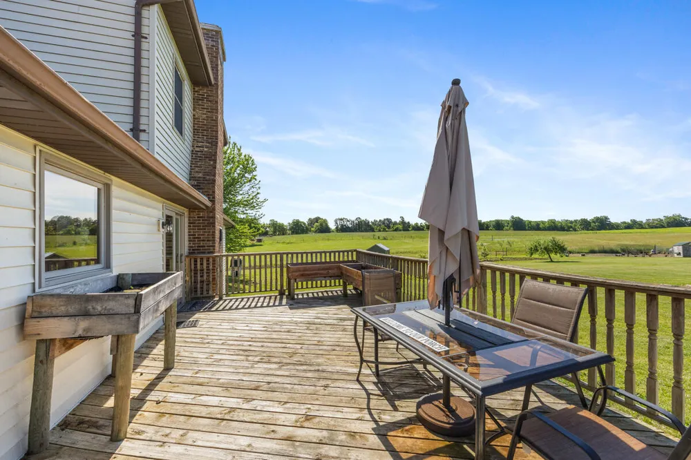 2189 W Vermontville Highway Chester Township, MI 48813
