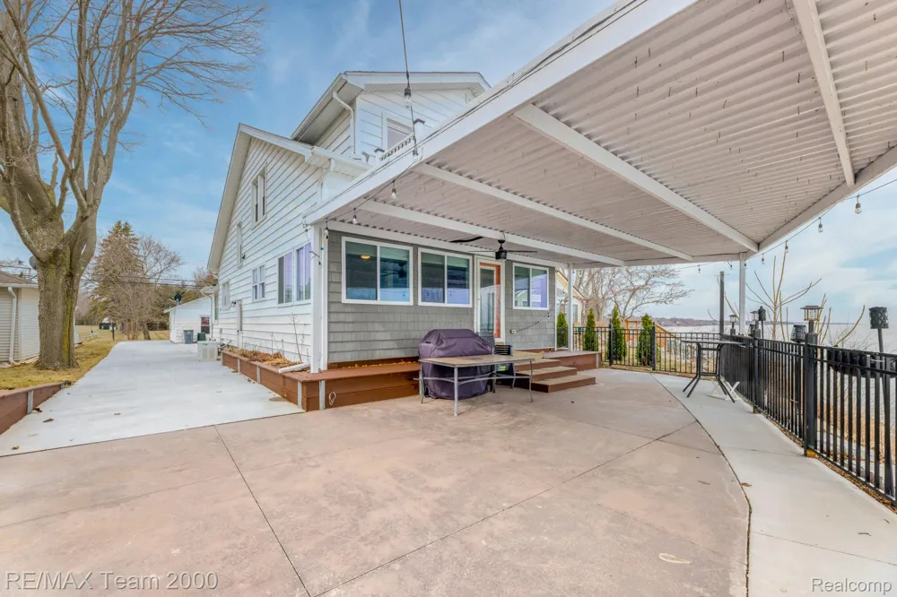 7745 Lakeview Drive Worth Township, MI 48450
