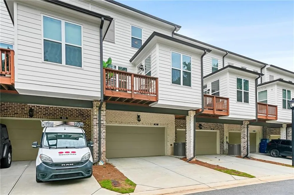 843 Angora Alley Scottdale, GA 30079