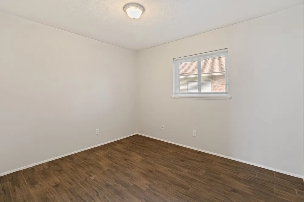 3709 Red Oak Drive Garland, TX 75043