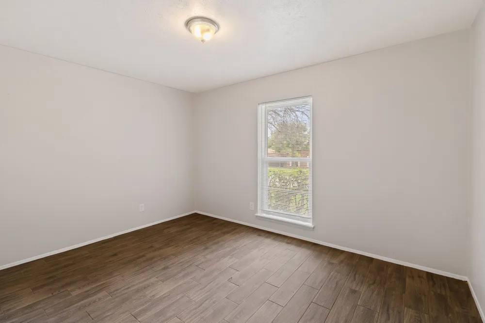 3709 Red Oak Drive Garland, TX 75043
