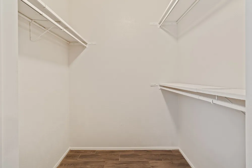 3709 Red Oak Drive Garland, TX 75043